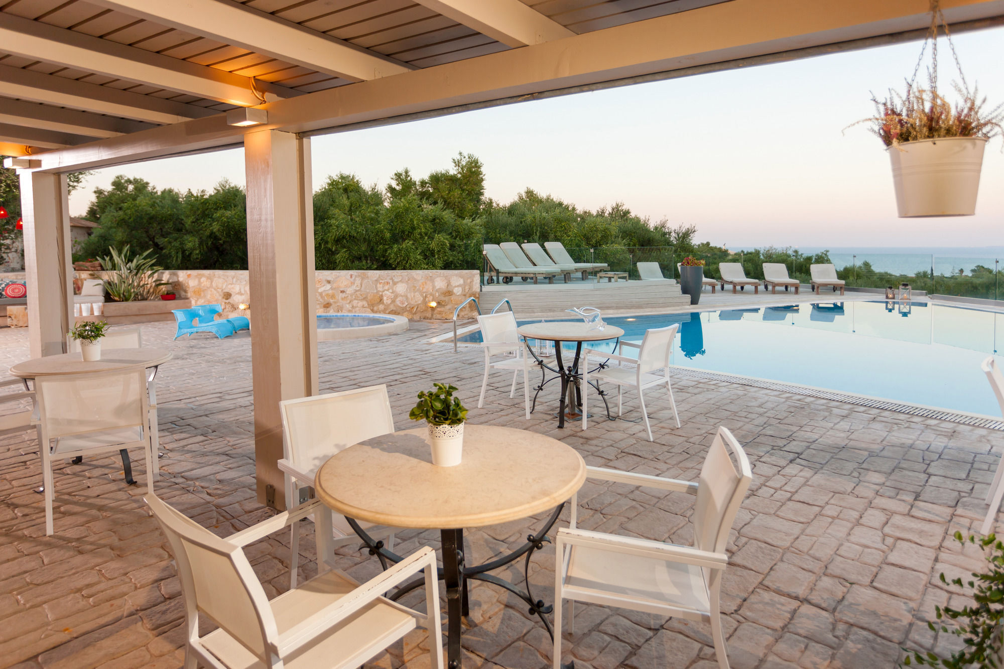 Aparthotel Paliokaliva And 3*